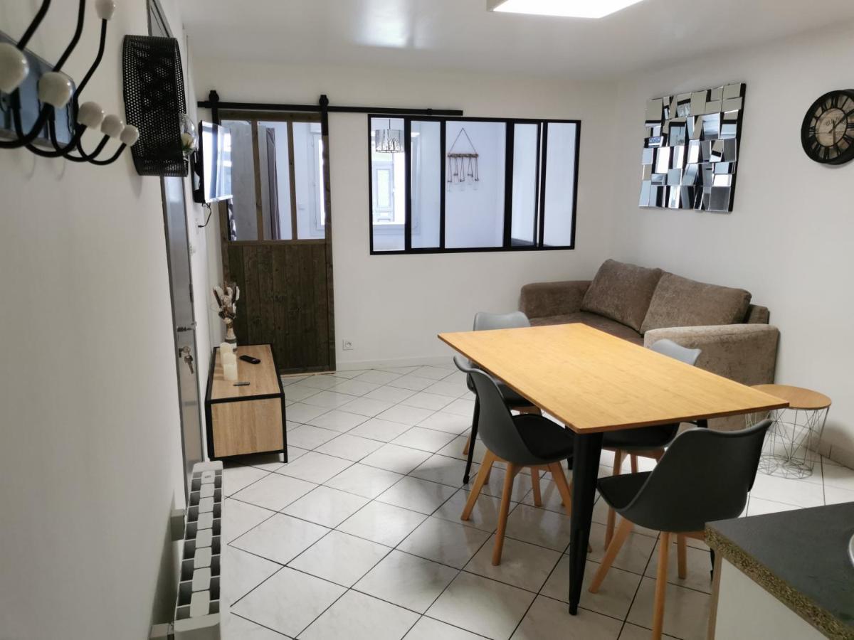 Au Petit Bonheur Malouin Apartment ภายนอก รูปภาพ